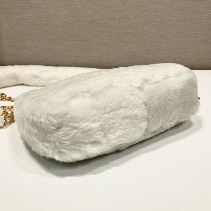Pra*a hobo bags